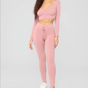 Wanderlust Hoodie Rose Set